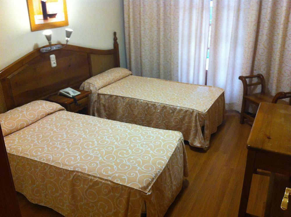 Hotel La Curva อัลโบโลเต ภายนอก รูปภาพ