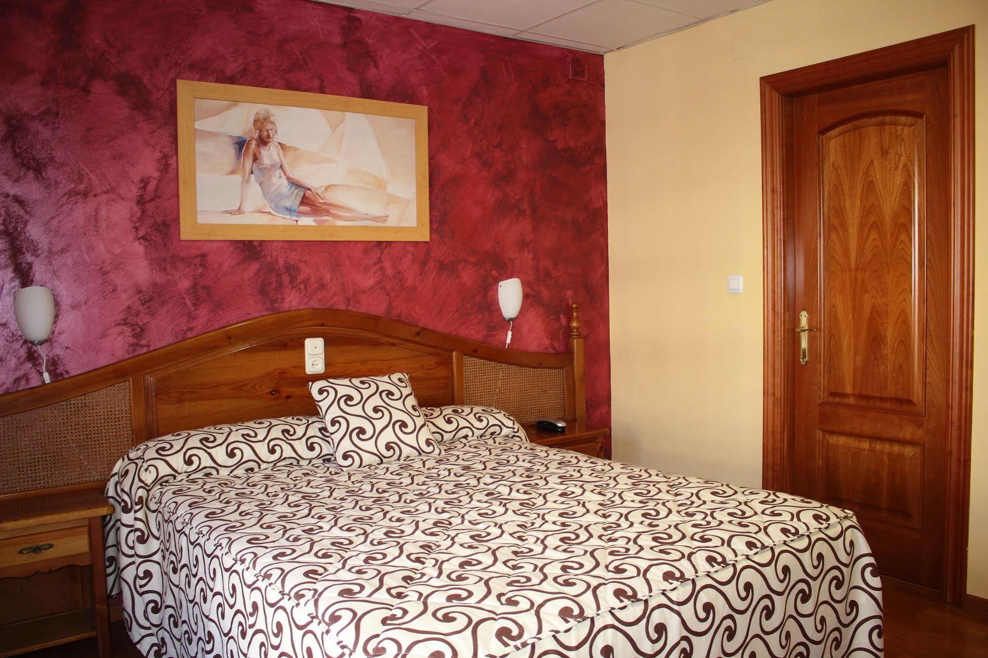 Hotel La Curva อัลโบโลเต ภายนอก รูปภาพ